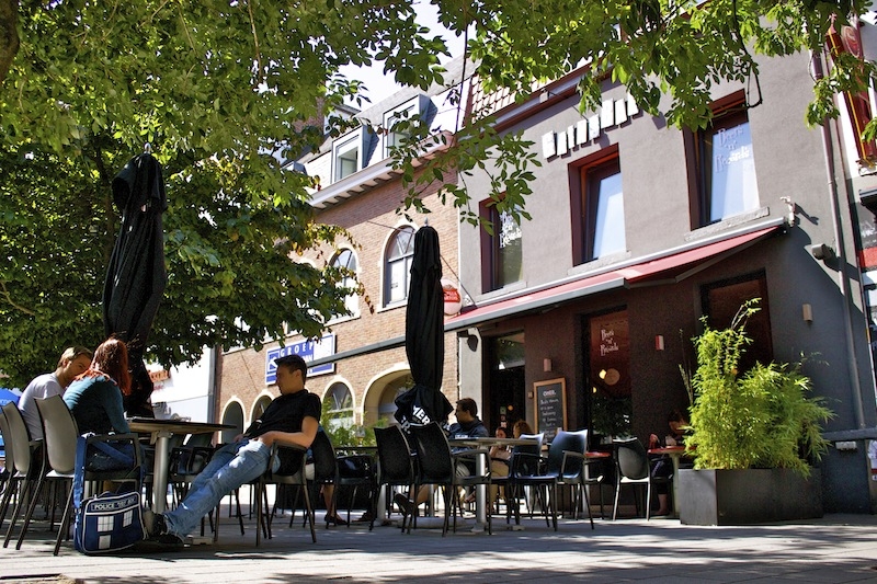 Kortrijk Beer Cafés in Kortrijk Bars in Kortrijk 5