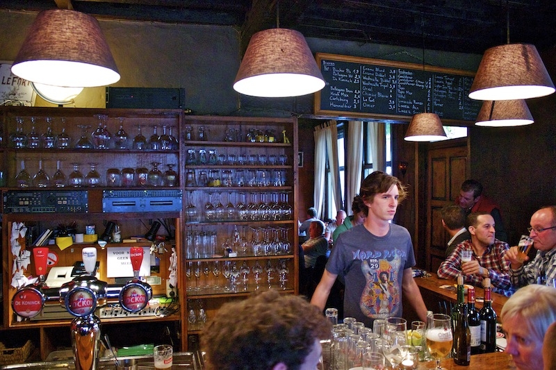 Kortrijk Beer Cafés in Kortrijk Bars in Kortrijk 19