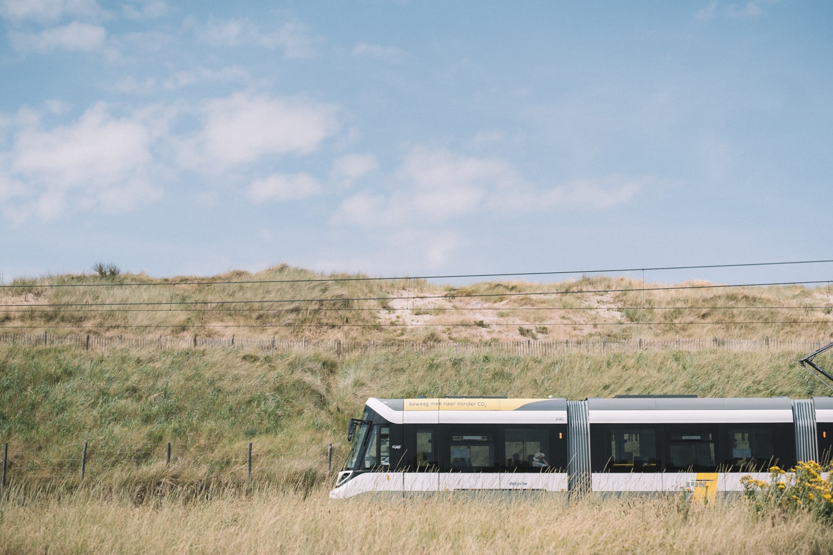 How to get to Media Markt in Oostende by Light Rail, Bus or Train?